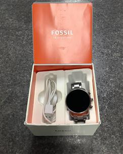 Fossil explorist hr black hotsell dial men's smart watch